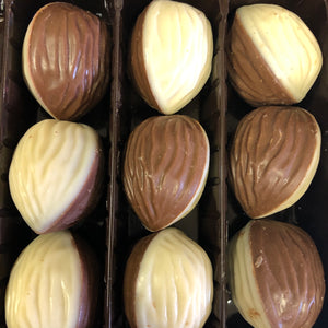 Boerennoot praline witte/melkchocolade 100gr
